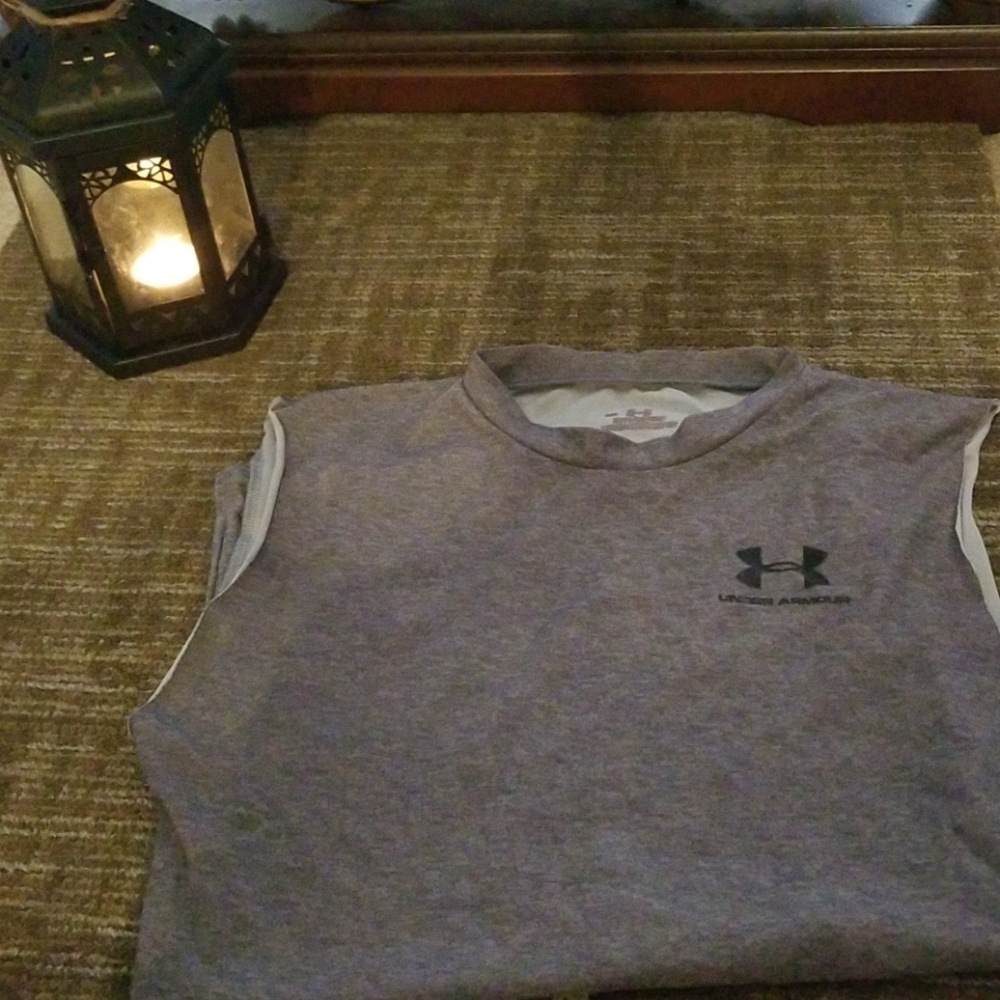Under Armor Sleeveless